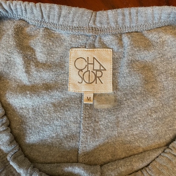 ☀️SALE☀️ CHA SOR Elastic Waist and Ankle Lightweight Sweatpants - Picture 7 of 7